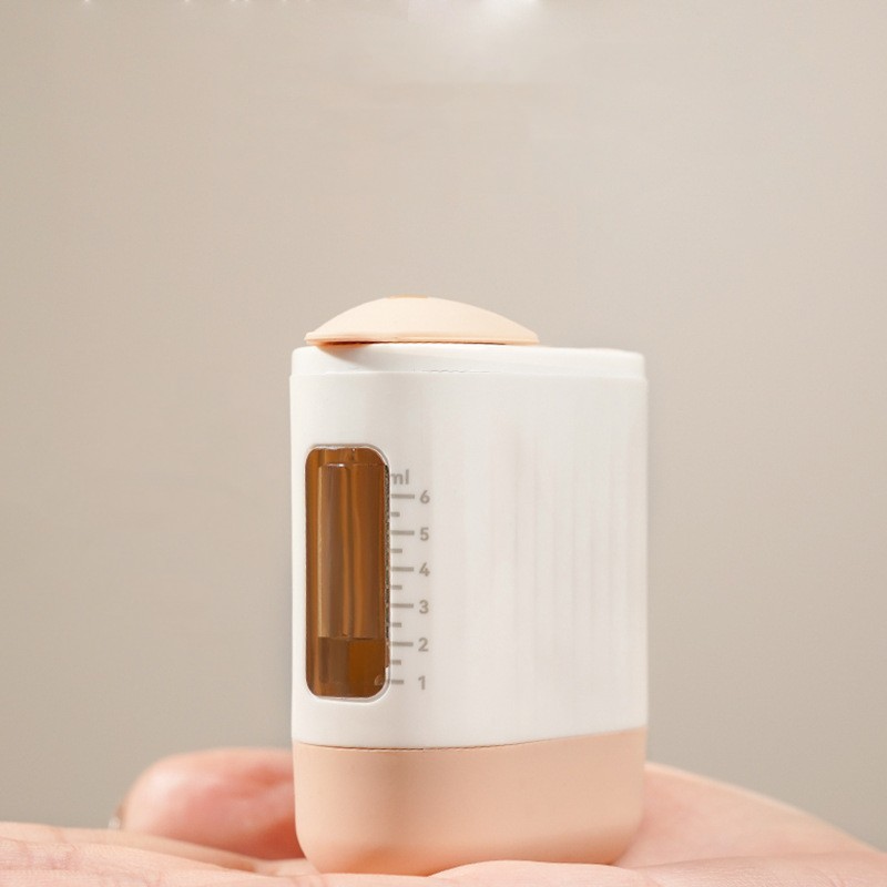 Electric Hair Oil Applicator Tool for Easy and Precise Application