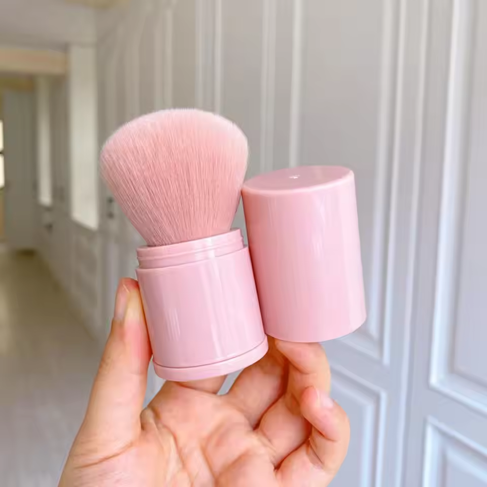 Compact Travel Makeup Brush