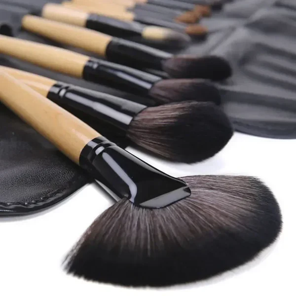 Essential Makeup Brush Set for Flawless Application