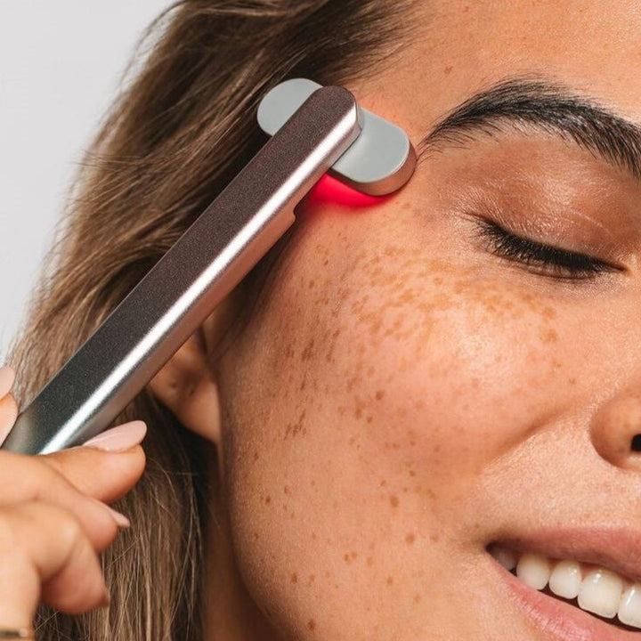 Red Light Therapy Device for Skin Rejuvenation and Healing